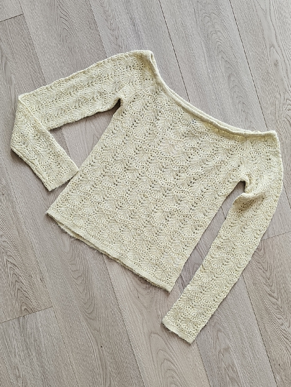 NWT American Eagle Dainty Fuzzy Open Lace Off The Shoulder Spring Sweater, Med‎